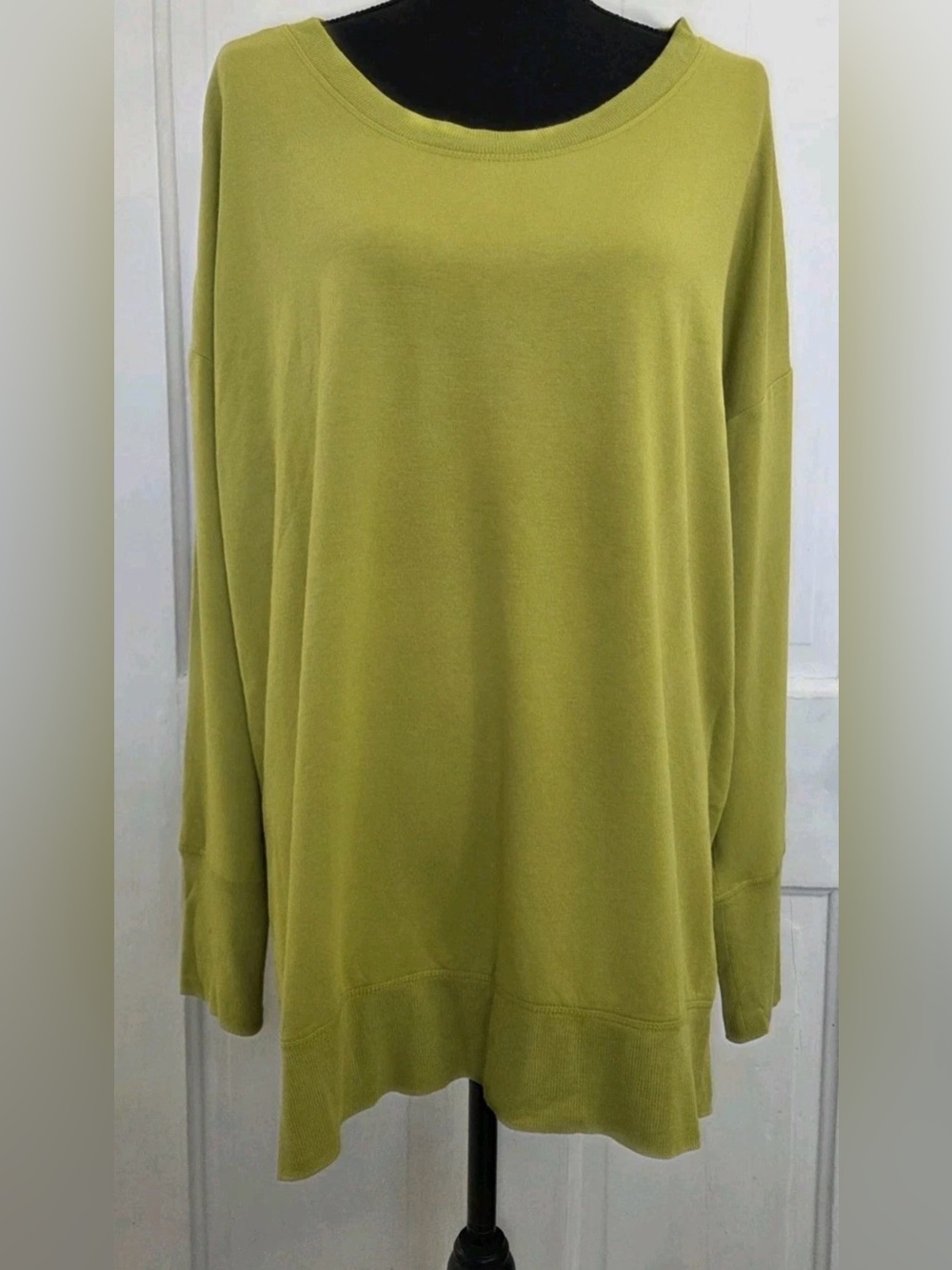 Reflex Olive Green Long Sleeve Lightweight Sweater